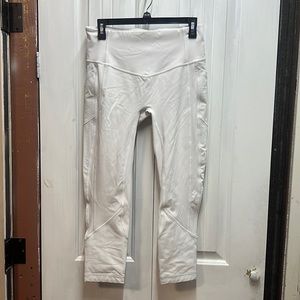 Lulu leggings size 10